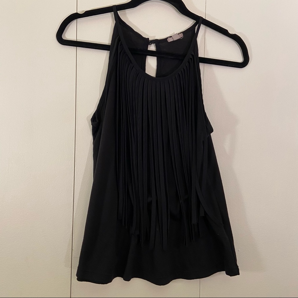 ✨5 FOR 35$✨ Black top with fringes